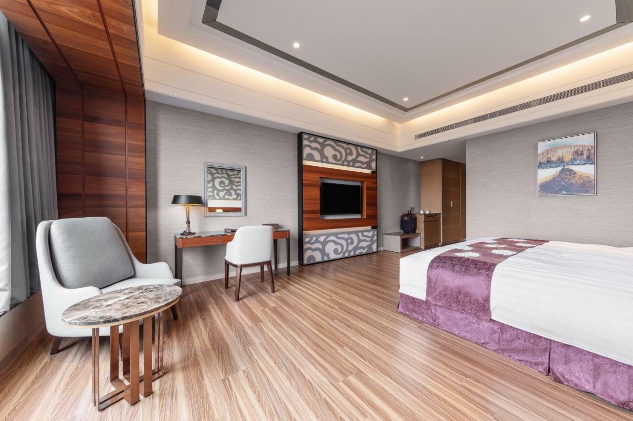 Chuang-tang Spring Spa Hotel Jiaoxi Bagian luar foto